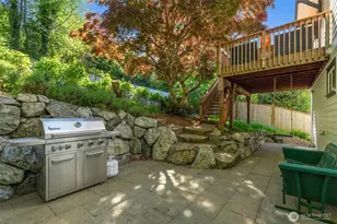 801 W Barrett St, Seattle, WA 98119 - Photo 33