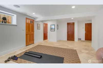 801 W Barrett Street, Seattle, WA 98119 - Photo 27
