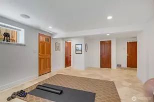 801 W Barrett St, Seattle, WA 98119 - Photo 27