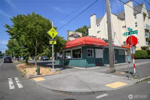 5920 24th Ave NW, Seattle, WA 98107 - Photo 33
