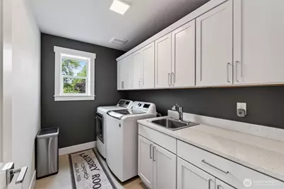 12311 12th Street E, Edgewood, WA 98372 - Photo 31