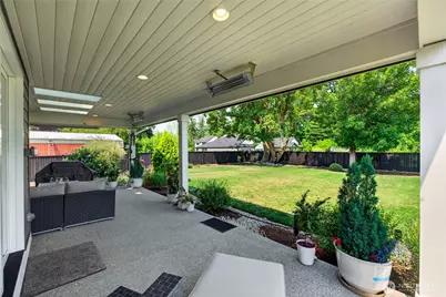 12311 12th Street E, Edgewood, WA 98372 - Photo 33