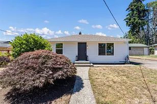 3331 Phillips Ave, Bremerton, WA 98310 - Photo 1