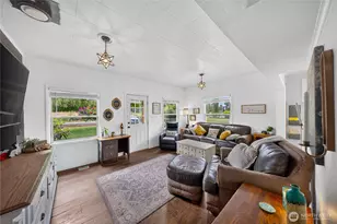 12951 Satterlee Rd, Anacortes, WA 98221 - Photo 7
