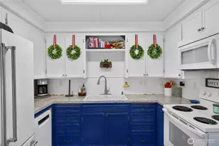 12951 Satterlee Rd, Anacortes, WA 98221 - Photo 11