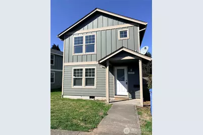 1005 Pacific Avenue N, Kelso, WA 98626 - Photo 1