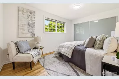 17815 NE 9th Street, Bellevue, WA 98008 - Photo 25