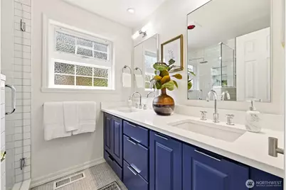 17815 NE 9th Street, Bellevue, WA 98008 - Photo 23
