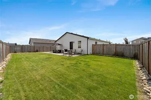 13485 195 St E, Graham, WA 98338 - Photo 25