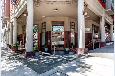 668 S Lane Street #314, Seattle, WA 98104 - Photo 3