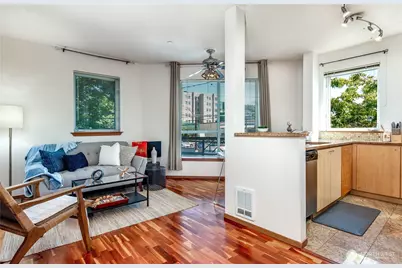668 S Lane Street #314, Seattle, WA 98104 - Photo 9