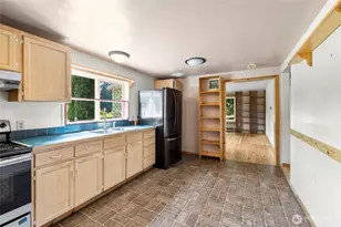 47627 Van Horn Ln, Concrete, WA 98237 - Photo 11