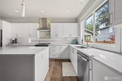 12903 83rd Avenue Ct E, Puyallup, WA 98373 - Photo 11