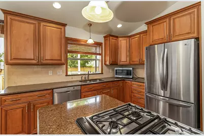 9520 2nd Street SE #11, Lake Stevens, WA 98258 - Photo 5