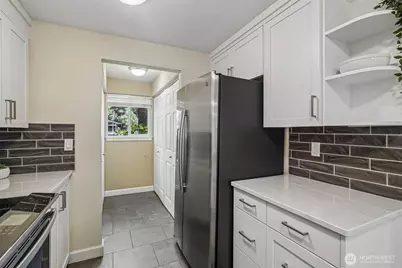 12633 100th Lane NE, Kirkland, WA 98034 - Photo 7