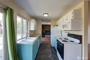 1705 19th Dr NE, Auburn, WA 98002 - Photo 3