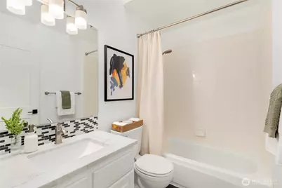 3241 32nd Avenue W, Seattle, WA 98199 - Photo 19