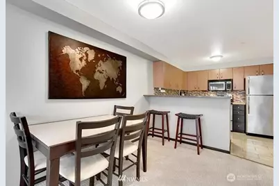 4020 Aurora Avenue N #303, Seattle, WA 98103 - Photo 11