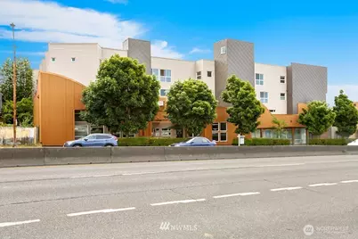 4020 Aurora Avenue N #303, Seattle, WA 98103 - Photo 1