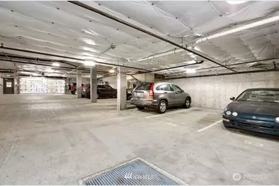 4020 Aurora Avenue N #303, Seattle, WA 98103 - Photo 19