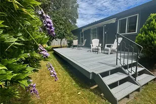 1093 Todd Pl, Burlington, WA 98233 - Photo 7