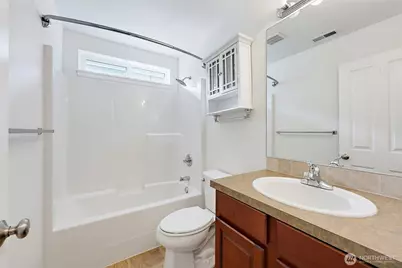 6072 Park Street E, Fife, WA 98424 - Photo 9