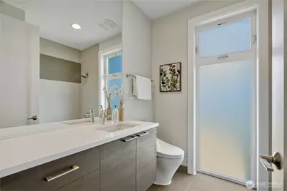 4282 131st Place SE, Bellevue, WA 98006 - Photo 23