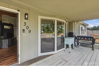 309 Warren Street N, Roy, WA 98580 - Photo 3