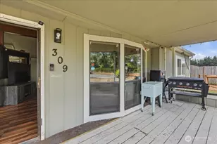309 Warren Street N, Roy, WA 98580 - Photo 3
