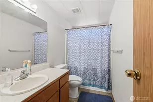 309 Warren Street N, Roy, WA 98580 - Photo 15