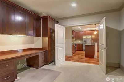 302 5th Avenue #103, Kirkland, WA 98033 - Photo 9