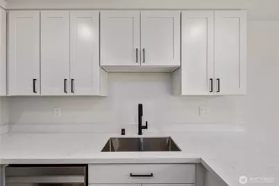 2201 NW 64th Street #D, Seattle, WA 98107 - Photo 15