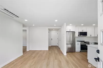 2201 NW 64th Street #D, Seattle, WA 98107 - Photo 7