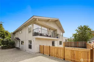 2201 NW 64th St, Seattle, WA 98107 - Photo 3