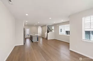 826 NW Highgarden Dr, Bremerton, WA 98311 - Photo 5