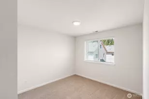 826 NW Highgarden Dr, Bremerton, WA 98311 - Photo 13