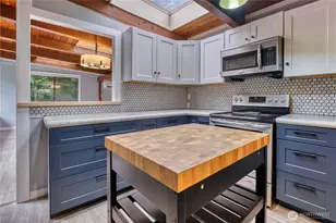 1788 Cliff Rd, Point Roberts, WA 98281 - Photo 9