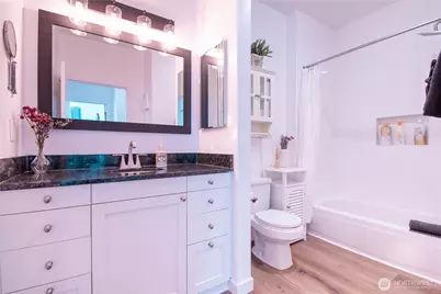 2415 2nd Avenue #729, Seattle, WA 98121 - Photo 15