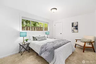 10758 Ashworth Ave N, Seattle, WA 98133 - Photo 19