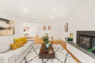 10758 Ashworth Ave N, Seattle, WA 98133 - Photo 7
