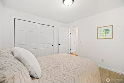 10758 Ashworth Avenue N, Seattle, WA 98133 - Photo 23