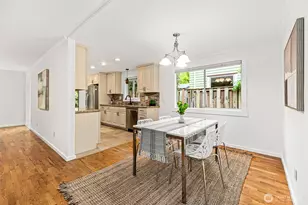 10758 Ashworth Ave N, Seattle, WA 98133 - Photo 17