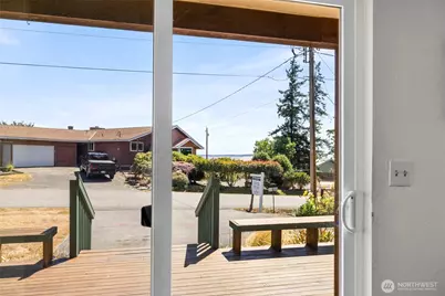 977 Moonraker Drive, Freeland, WA 98249 - Photo 21