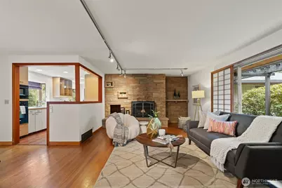 23312 Robin Hood Drive, Edmonds, WA 98020 - Photo 5