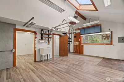 23312 Robin Hood Drive, Edmonds, WA 98020 - Photo 27
