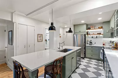 1401 5th Avenue W #305, Seattle, WA 98119 - Photo 11