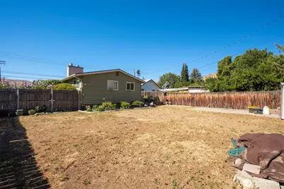 4 N Wilson Street, Wenatchee, WA 98801 - Photo 13