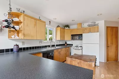 55 A Snohomish Way, Hat Island, WA 98206 - Photo 15