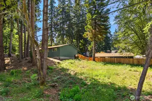 12249 N Madison Ave NE, Bainbridge Island, WA 98110 - Photo 25