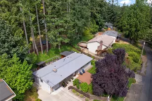 450 Mt Defiance Cir SW, Issaquah, WA 98027 - Photo 33